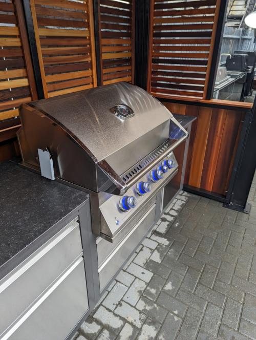 Napoleon Oasis Compact 105 Outdoor Kitchen